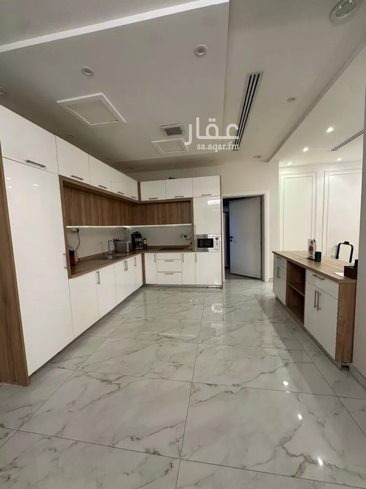 فيلا للبيع في شارع تقي الدين الهلالي, حي العارض, مدينة الرياض, منطقة الرياض صورة 4