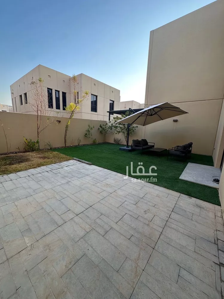 فيلا للإيجار في شارع رقم 1040, حي سدرة, مدينة الرياض, منطقة الرياض 13