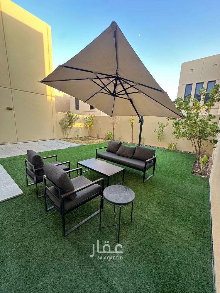 فيلا للإيجار في شارع رقم 1040, حي سدرة, مدينة الرياض, منطقة الرياض 15