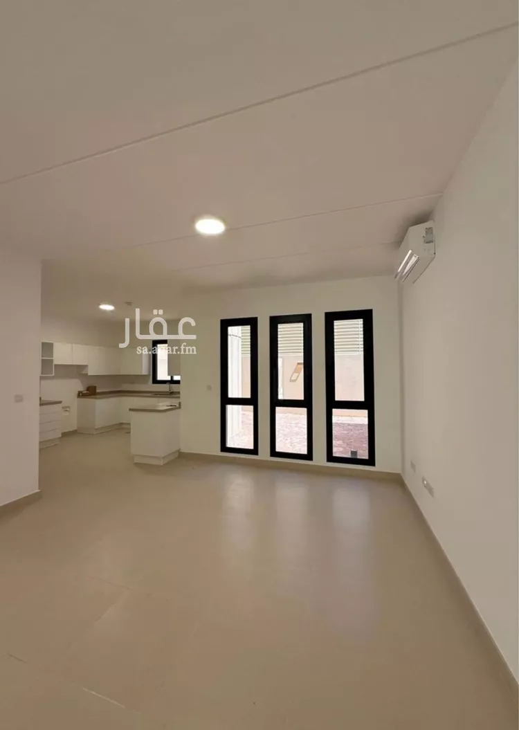 فيلا للإيجار في شارع رقم 1073, حي سدرة, مدينة الرياض, منطقة الرياض صورة 5