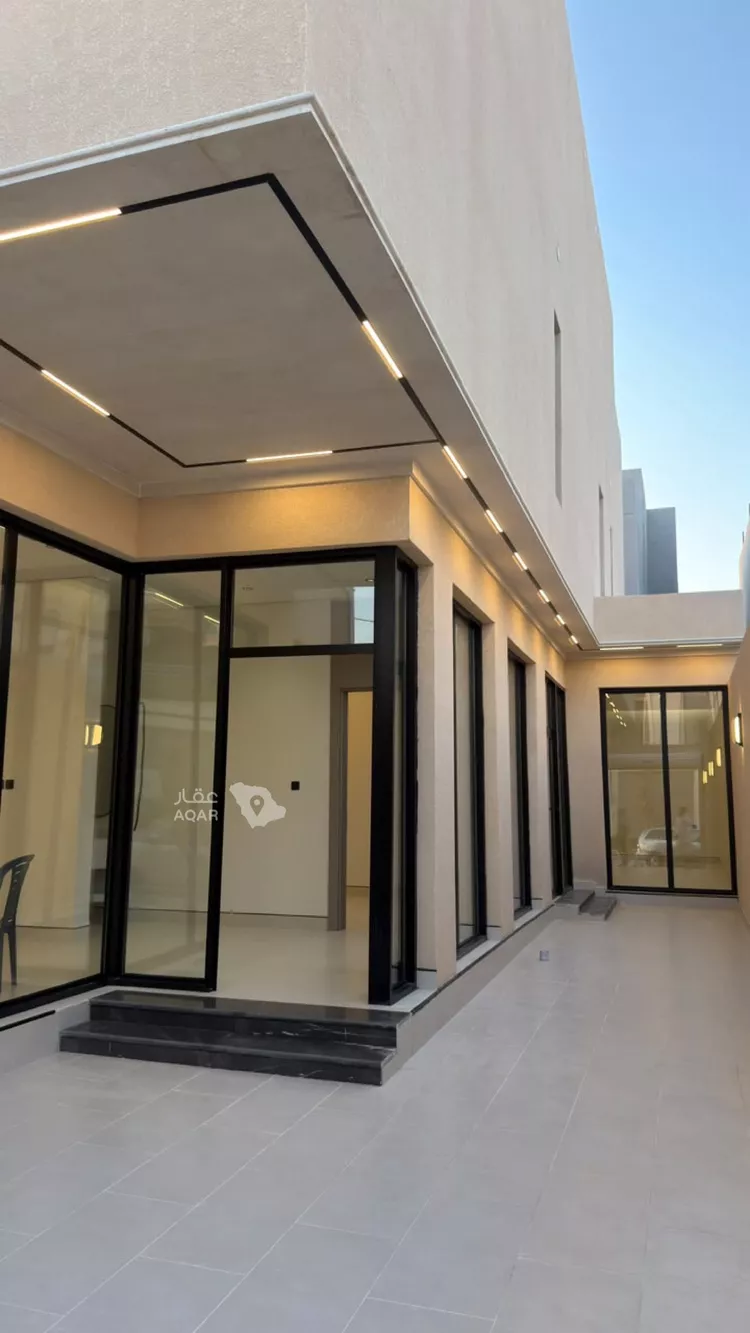 فيلا للبيع في شارع العطاوي, حي الرمال, مدينة الرياض, منطقة الرياض 2