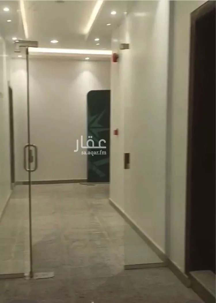 مكتب تجاري للإيجار في شارع السيل الكبير, حي المهدية, مدينة الرياض, منطقة الرياض صورة 4