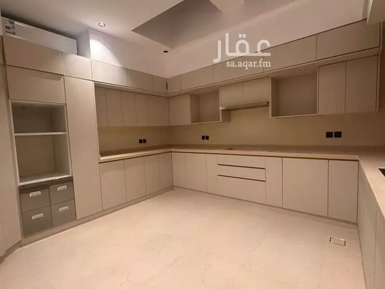 فيلا للبيع في شارع أبي الفضل العليمي, حي المهدية, مدينة الرياض, منطقة الرياض صورة 3