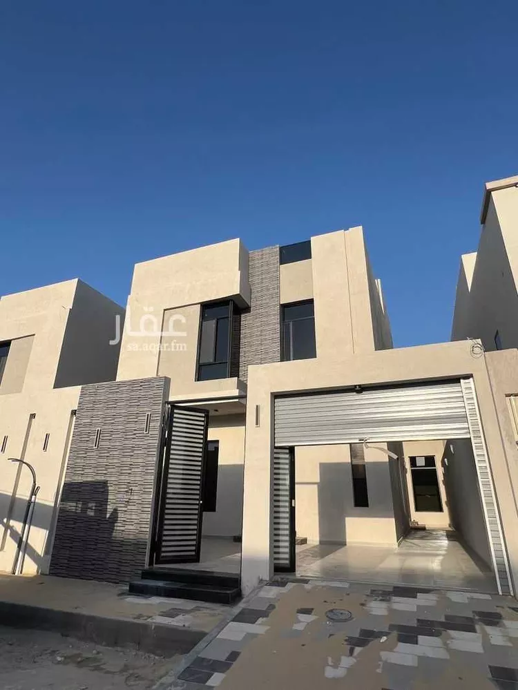 فيلا للبيع في شارع ابن المظفر الحاتمي, حي العروبة, مدينة الدمام, المنطقة الشرقية