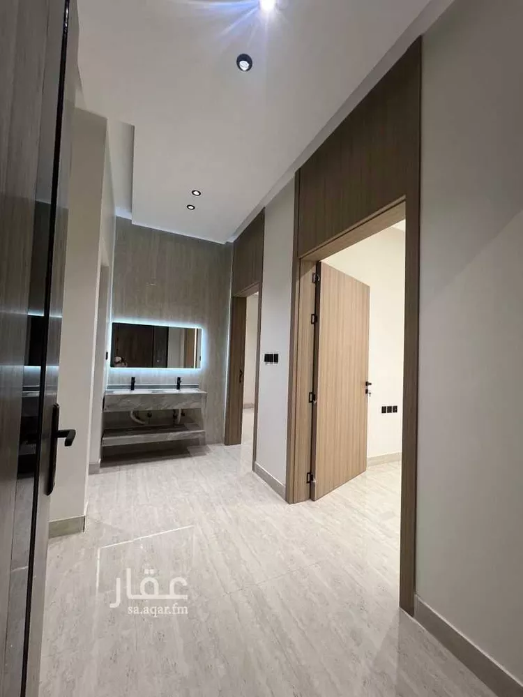 فيلا للبيع في شارع شرحبيل بن معد يكرب, حي طيبة, مدينة الدمام, المنطقة الشرقية صورة 2
