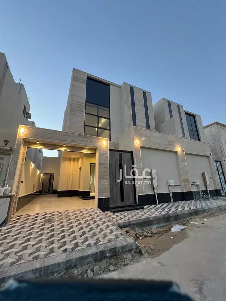 فيلا للبيع في شارع شرحبيل بن معد يكرب, حي طيبة, مدينة الدمام, المنطقة الشرقية