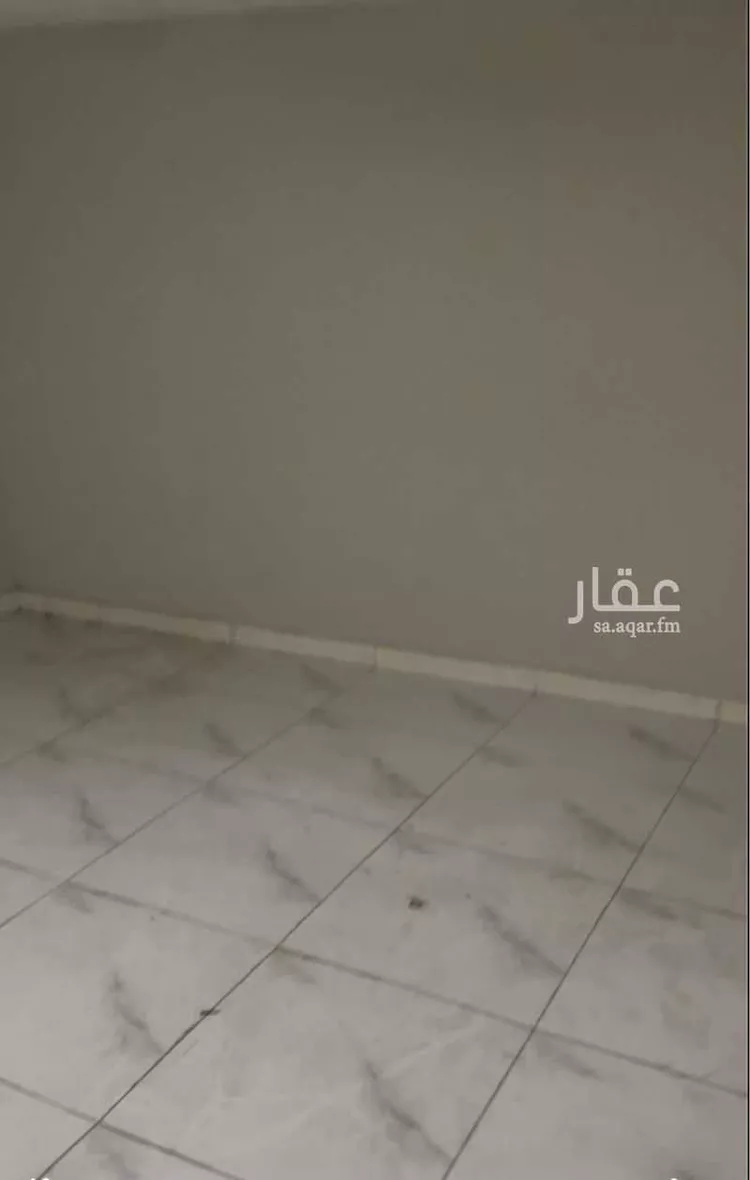 مكتب تجاري للإيجار في شارع المزروعية, حي الوسيطة, مدينة الاحساء, المنطقة الشرقية صورة 3