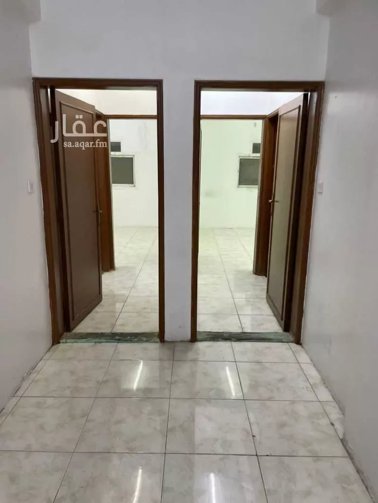 عمارة للبيع في طريق الرياض ، حي المعلمين ، الهفوف‎ ، الاحساء صورة 3