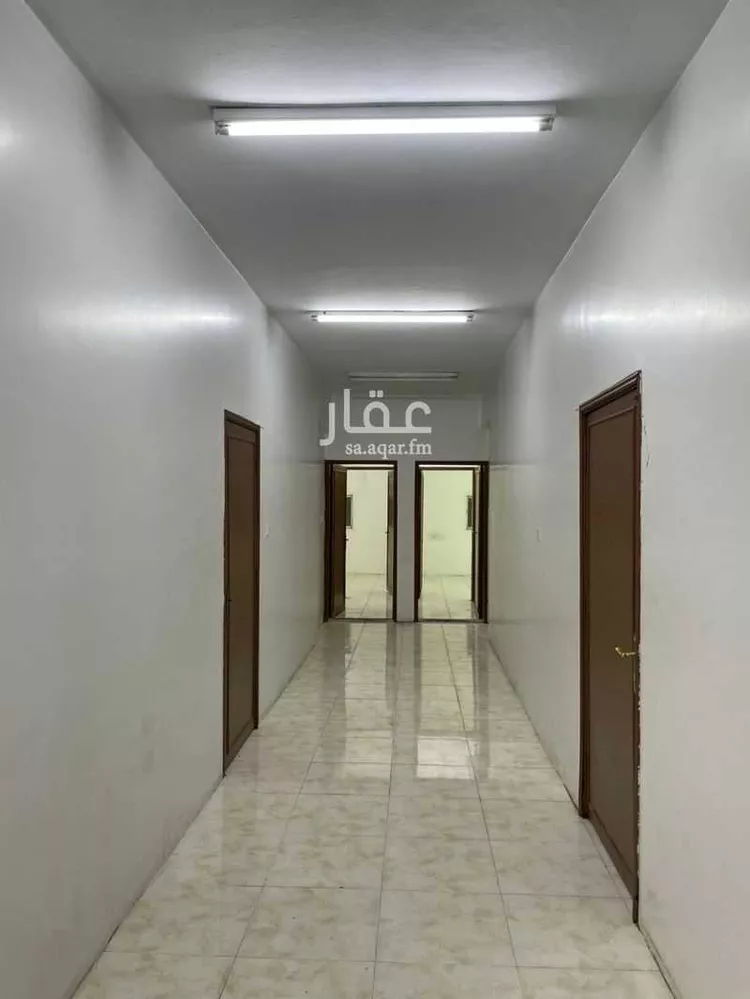 عمارة للبيع في طريق الرياض ، حي المعلمين ، الهفوف‎ ، الاحساء صورة 2