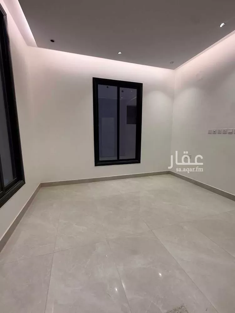 فيلا للبيع في شارع السلطان قابوس بن سعيد, حي المعيزيلة, مدينة الرياض, منطقة الرياض صورة 3