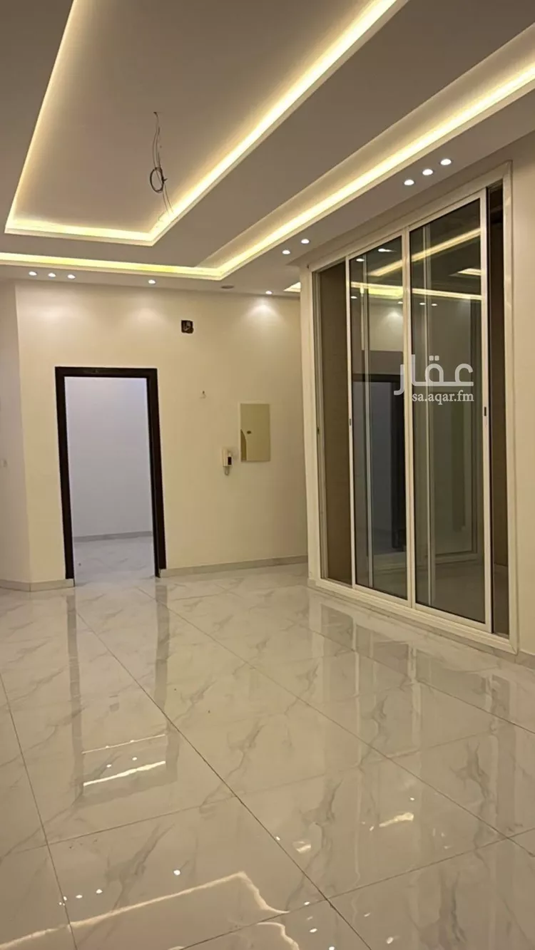 فيلا للإيجار في شارع زين الدين النابلسي, حي الرمال, مدينة الرياض, منطقة الرياض 12
