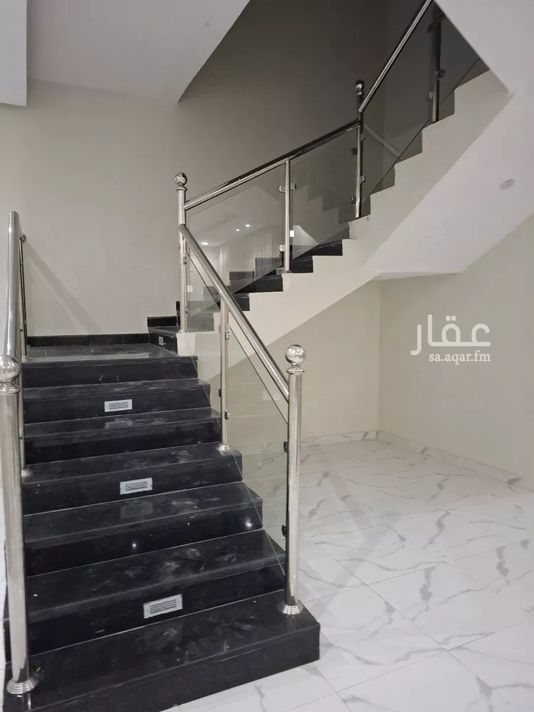 فيلا للإيجار في شارع حقل, حي المعيزيلة, مدينة الرياض, منطقة الرياض صورة 3