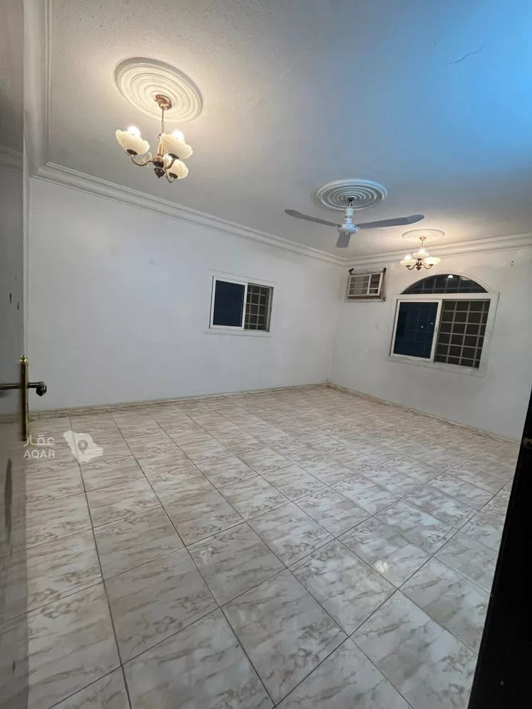 شقة للإيجار في شارع شهيد الدين ثم الوطن تركي سالم القحطاني, حي الشهداء, مدينة الرياض, منطقة الرياض 9