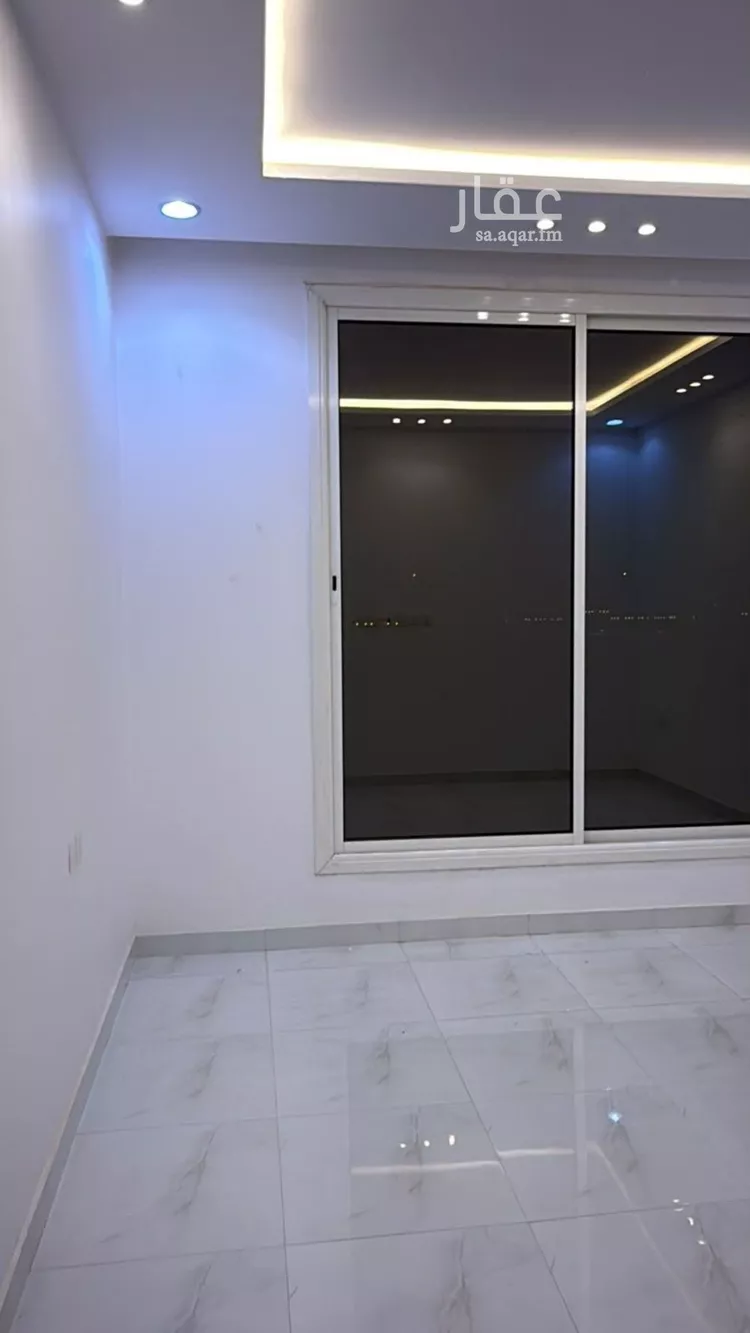 فيلا للإيجار في شارع زين الدين النابلسي, حي الرمال, مدينة الرياض, منطقة الرياض 11