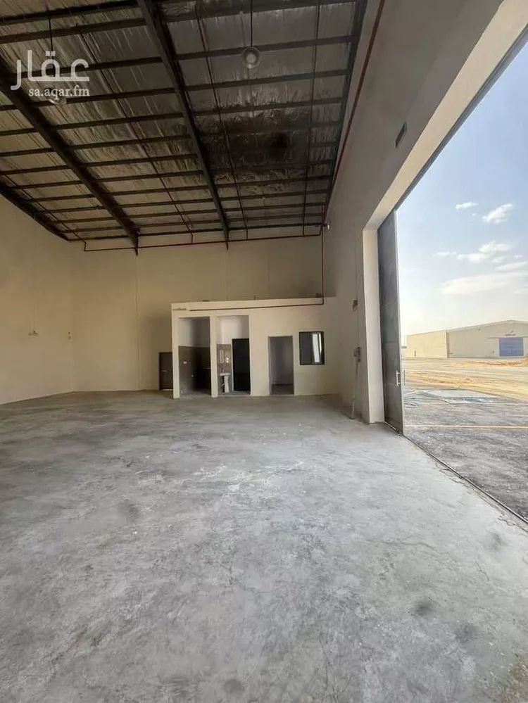 ورشة للإيجار في شارع المفالحة, حي المصفاة, مدينة الرياض, منطقة الرياض صورة 4
