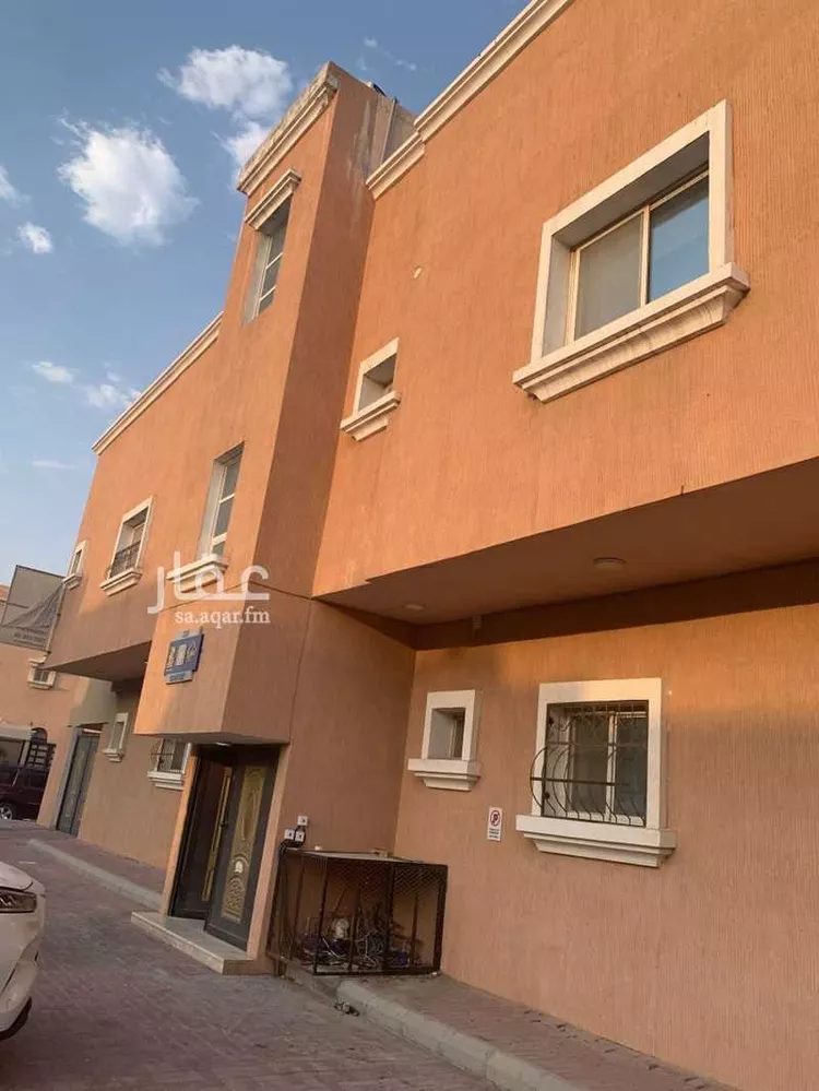 Building for Sale in Dammam King Abdulaziz Seaport 6