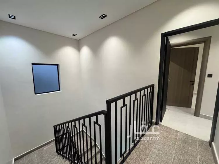Floor for Sale in Riyadh Sultanah 15