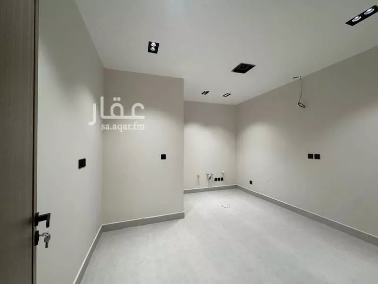 Floor for Sale in Riyadh Sultanah 14