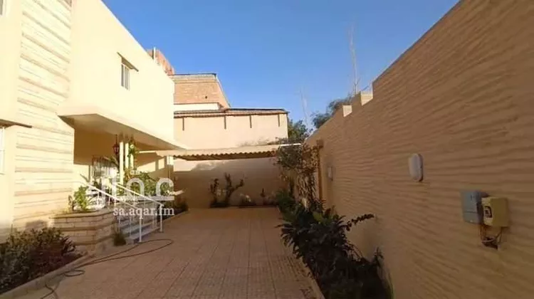 فيلا للبيع في شارع عبدالواحد المالقي, حي السليمانية, مدينة الرياض, منطقة الرياض صورة 3