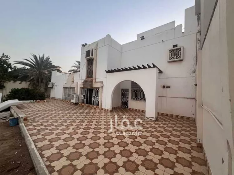 فيلا للبيع في شارع إبن الكوفي, حي الأمير فواز الشمالى, مدينة جدة, منطقة مكة المكرمة صورة 2