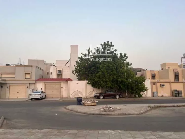 Villa for Sale in Jeddah Al Amir Fawaz Ash Shamaly
