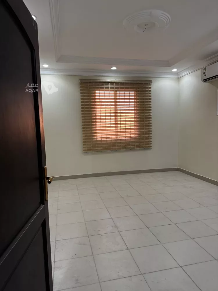 Apartment for Sale in Medina Al Khalidiyah 3