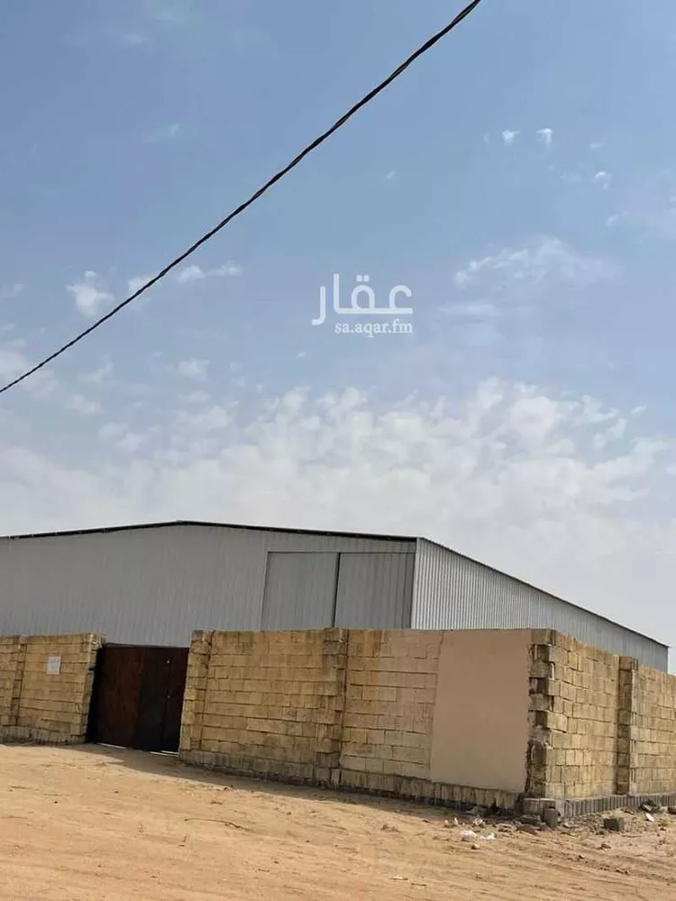 مستودع للإيجار في طريق كلاخ سديرة ، الطائف
