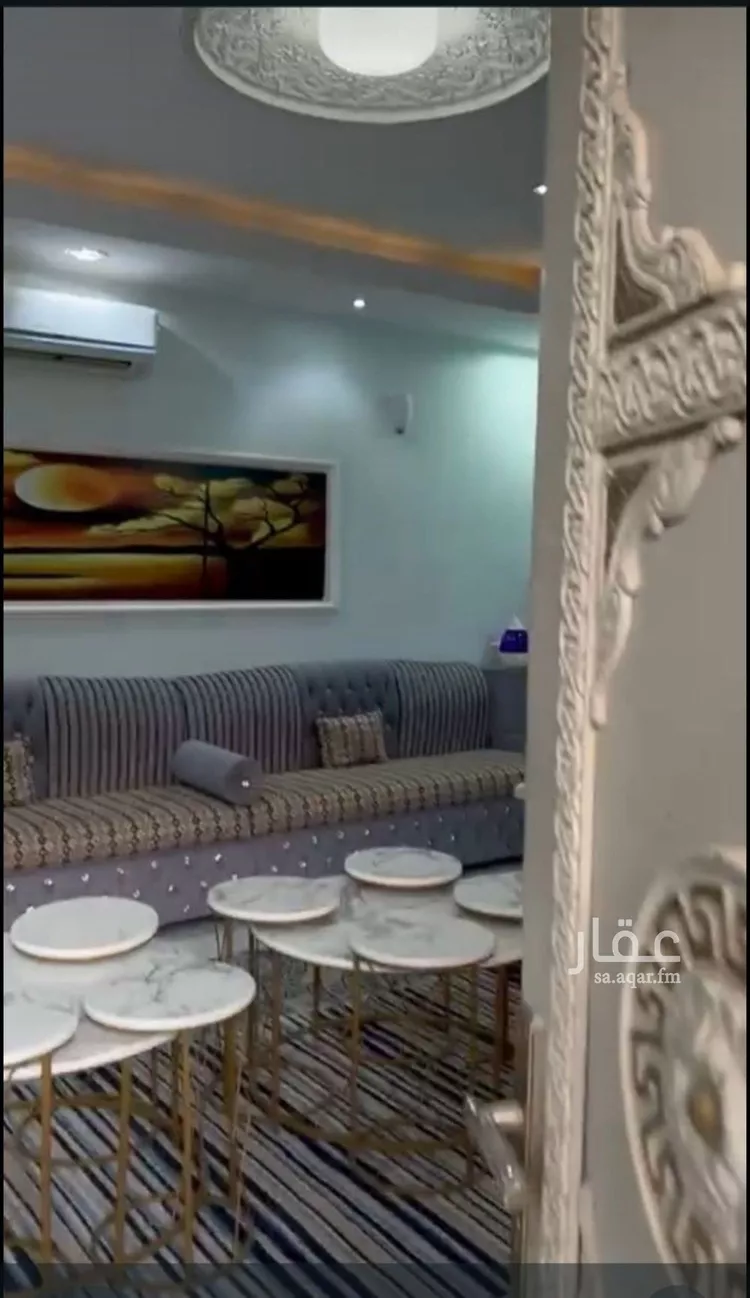 فيلا للبيع في شارع الشيخ عمر حمدان, حي العوالي, مدينة الرياض, منطقة الرياض صورة 2