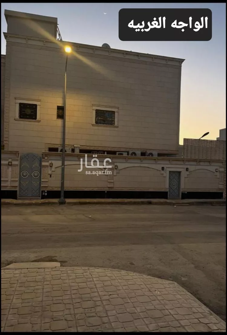 فيلا للبيع في شارع الشيخ عمر حمدان, حي العوالي, مدينة الرياض, منطقة الرياض صورة 4