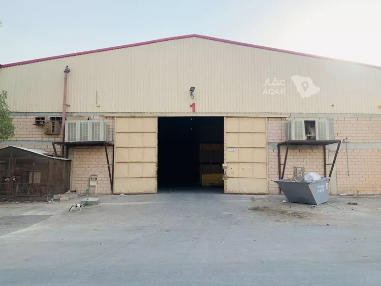 مستودع للبيع في شارع الفتح, حي السلي, مدينة الرياض, منطقة الرياض 3