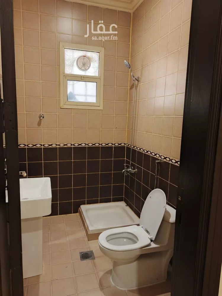 فيلا للإيجار في شارع الرديف, حي الياسمين, مدينة الرياض, منطقة الرياض صورة 4