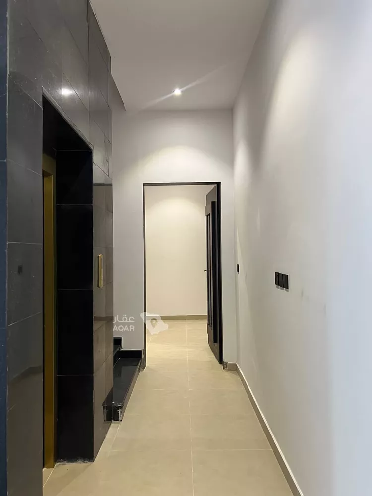 عمارة للإيجار في شارع جبل العوينات, حي ظهرة لبن, مدينة الرياض, منطقة الرياض 8