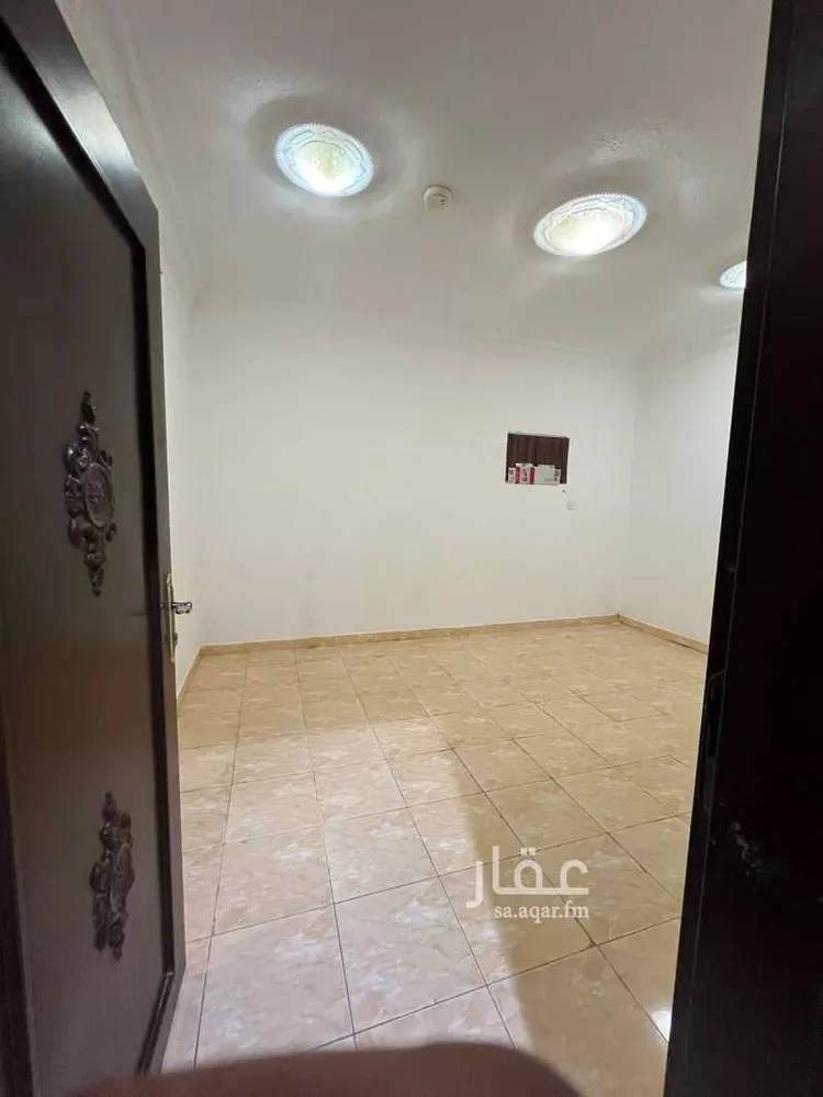 عمارة للإيجار في شارع الجنادل, حي ظهرة لبن, مدينة الرياض, منطقة الرياض صورة 3