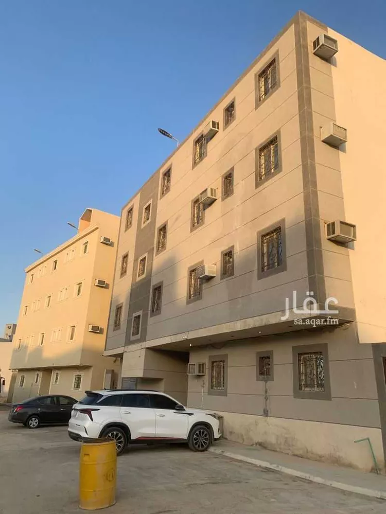 عمارة للبيع في حي ، شارع الجنادل ، حي ظهرة لبن ، الرياض ، منطقة الرياض صورة 2