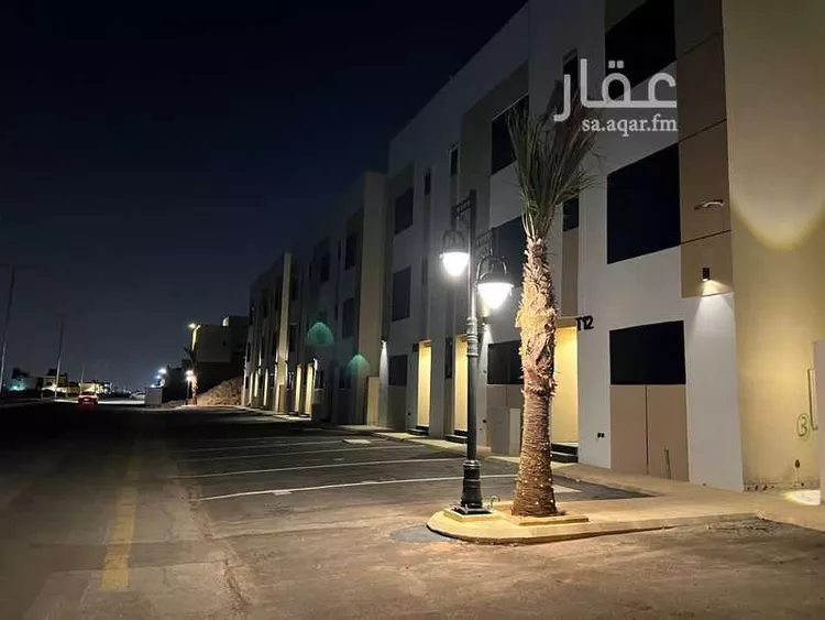 مجمع للبيع في شارع جبل العين, حي ظهرة لبن, مدينة الرياض, منطقة الرياض