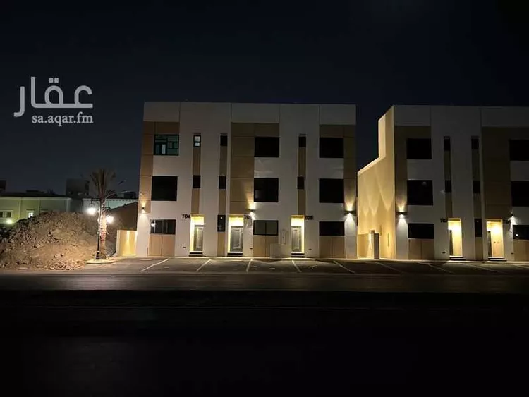 Complex for sale in Riyadh Dhahrat Laban صورة 4
