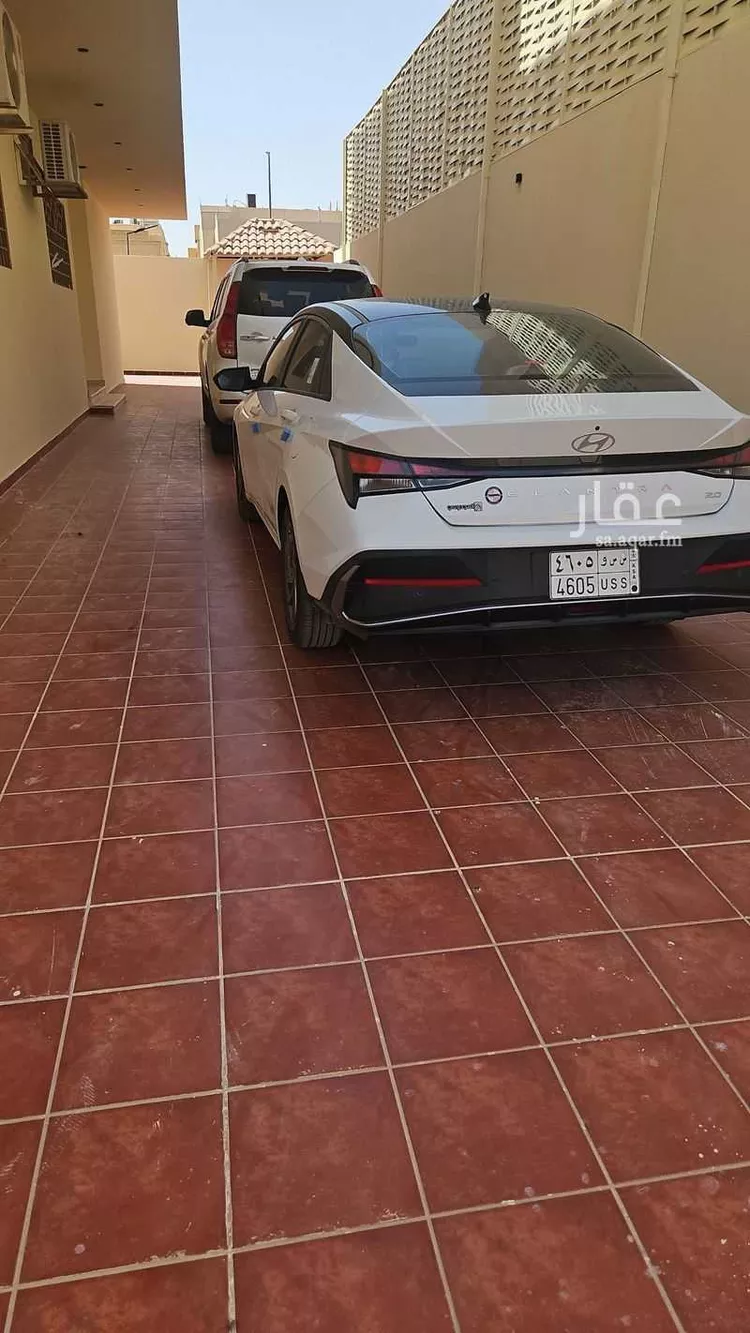 عمارة للبيع في شارع عبيد التيمي, حي الجرادية, مدينة الرياض, منطقة الرياض صورة 3