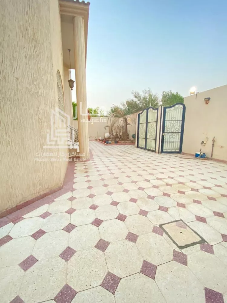 عمارة للبيع في شارع الاقتصاد, حي الفيحاء, مدينة الرياض, منطقة الرياض صورة 2