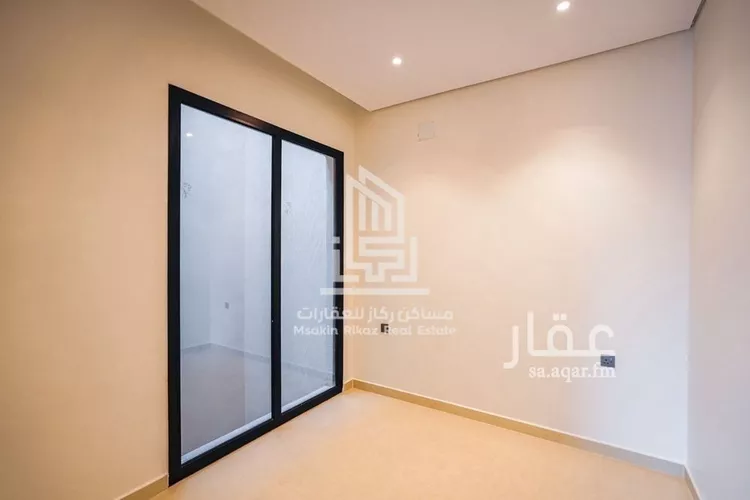 Floor for Sale in Riyadh As Saadah 12
