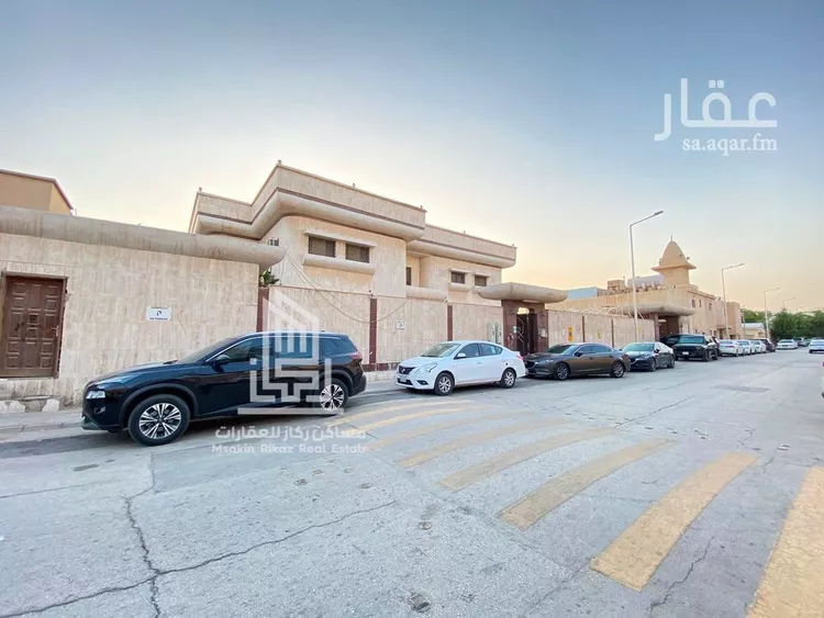 فيلا للبيع في شارع أبي أيوب اليمامي, حي الملز, مدينة الرياض, منطقة الرياض 1 صورة