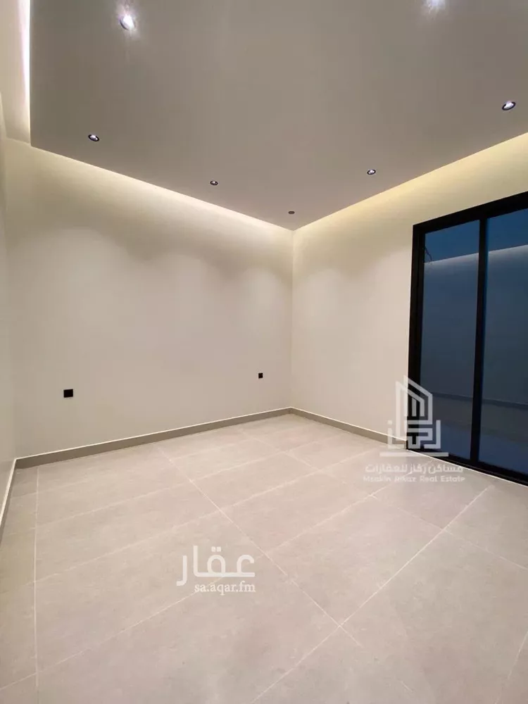 دور للبيع في شارع حصن القابل, حي السعادة, مدينة الرياض, منطقة الرياض 14