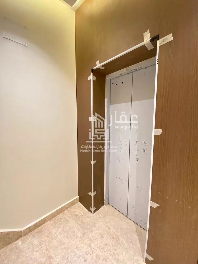 دور للبيع في شارع حصن القابل, حي السعادة, مدينة الرياض, منطقة الرياض صورة 4