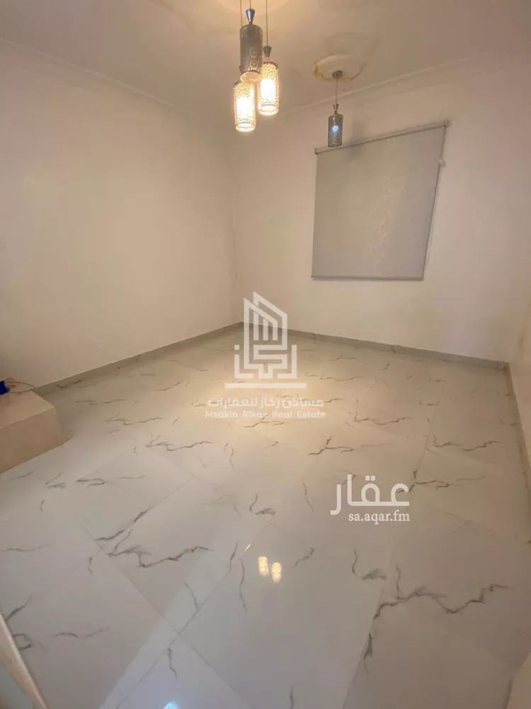 فيلا للإيجار في شارع حسن كاظم الهندي, حي السعادة, مدينة الرياض, منطقة الرياض 21