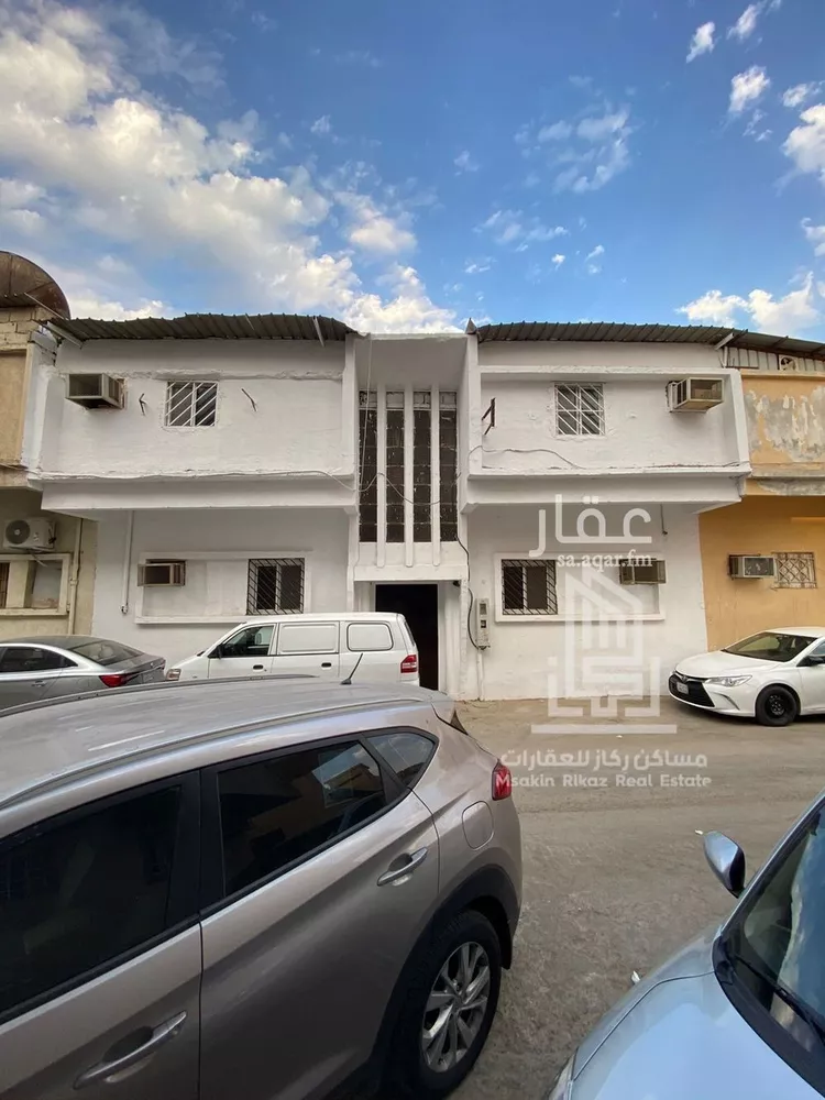 فيلا للإيجار في شارع حسن الشوشاوي, حي ثليم, مدينة الرياض, منطقة الرياض