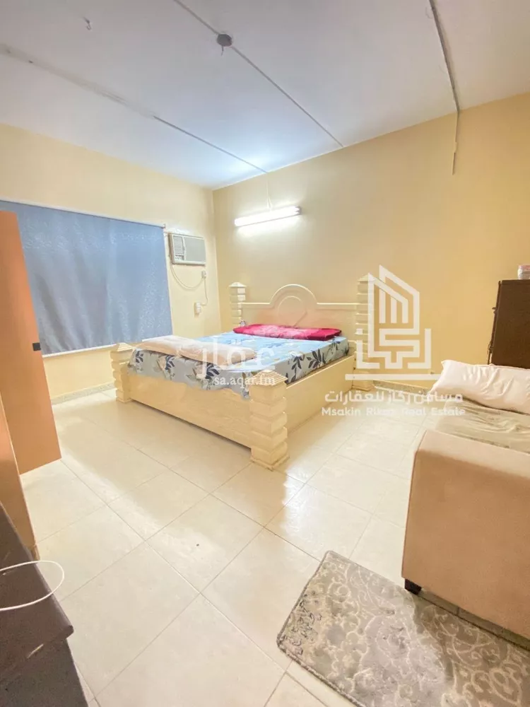 فيلا للبيع في شارع أحمد بن أبان, حي الإسكان, مدينة الرياض, منطقة الرياض صورة 5