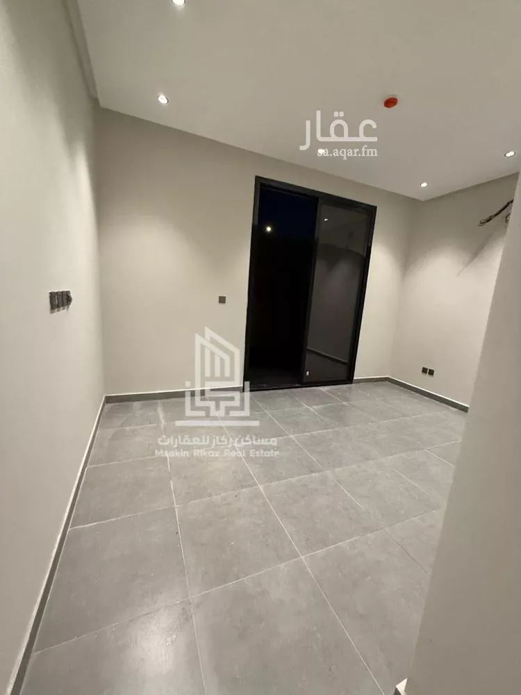 شقة للبيع في شارع شهيد الدين ثم الوطن عبدالرحمن سعيد عبد, حي السعادة, مدينة الرياض, منطقة الرياض صورة 2