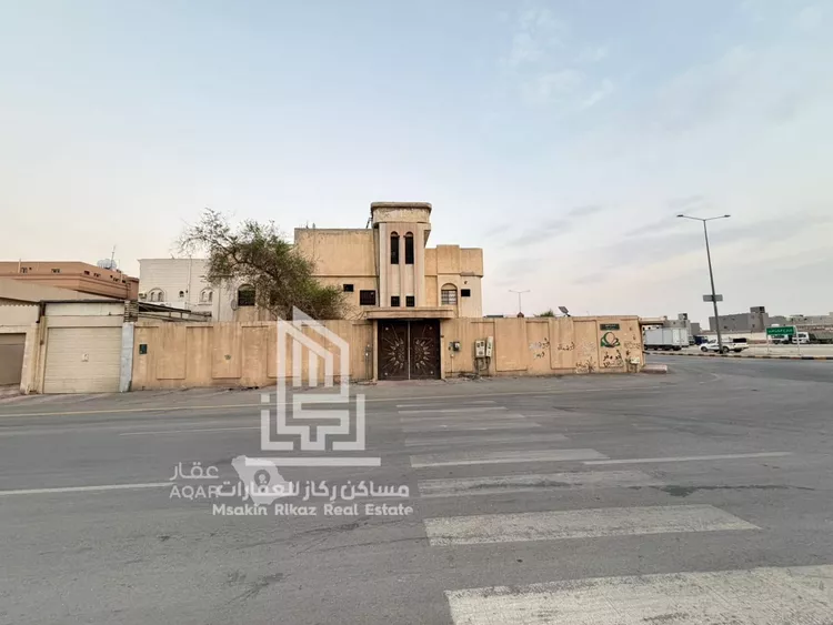 أرض للبيع في شارع الكواكب, حي السعادة, مدينة الرياض, منطقة الرياض