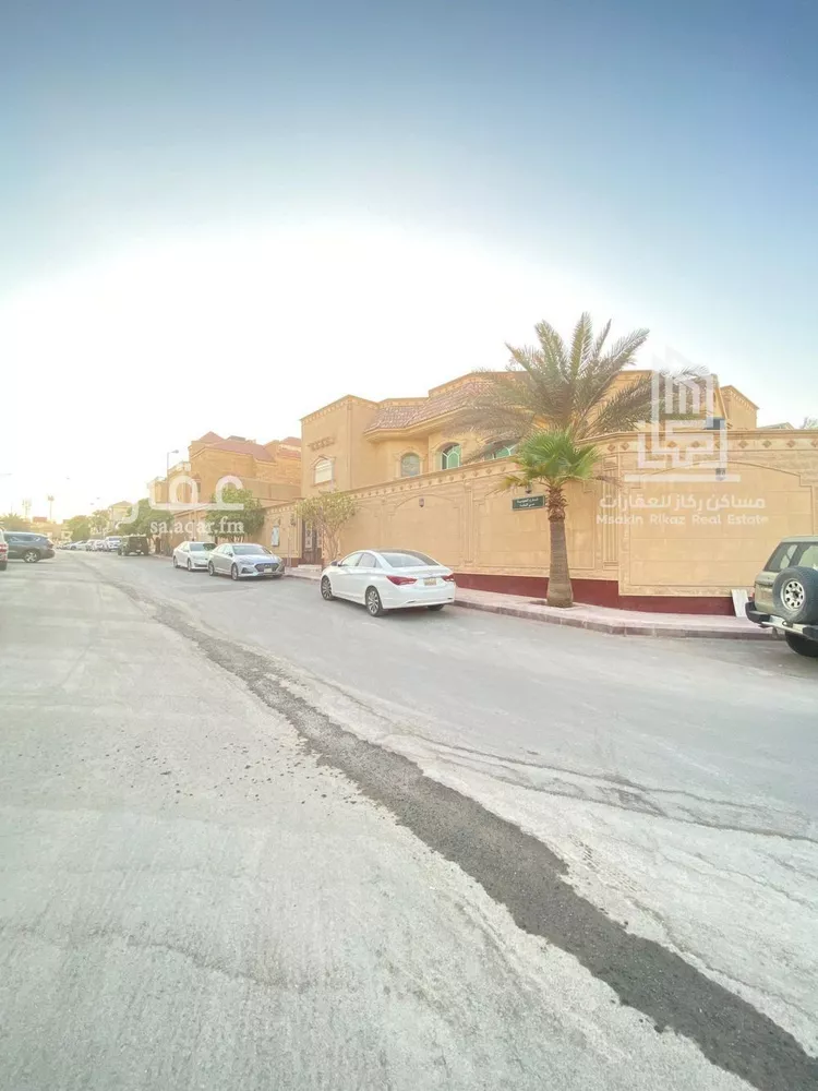 فيلا للبيع في شارع الحومية, حي الملقا, مدينة الرياض, منطقة الرياض صورة 3