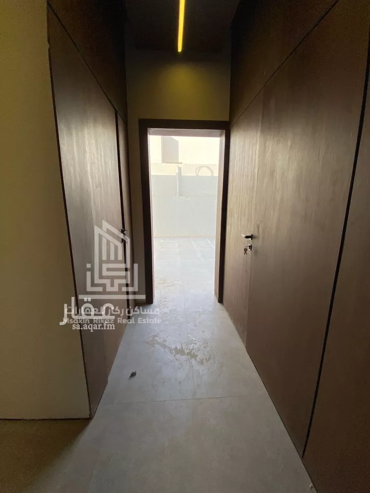 شقة للبيع في شارع وادي الريحان, حي الربوة, مدينة الرياض, منطقة الرياض 12