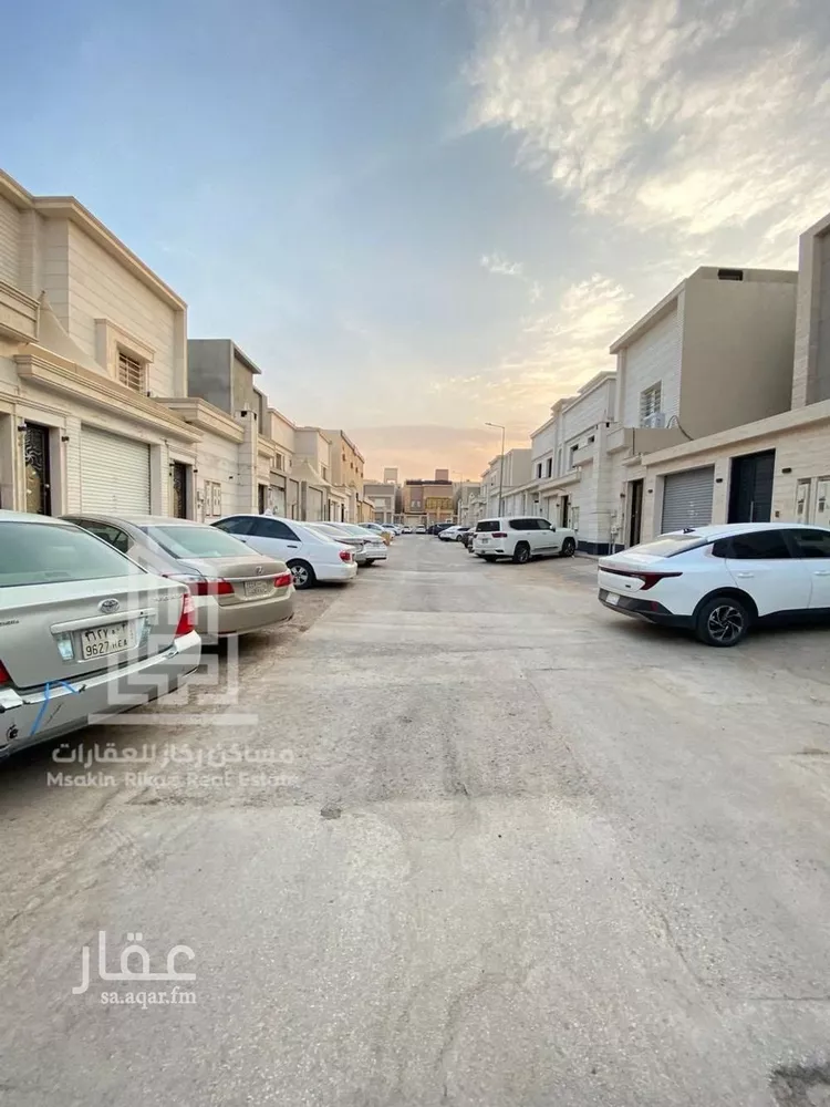 فيلا للبيع في شارع أبي الفضائل بن أحمد, حي السعادة, مدينة الرياض, منطقة الرياض صورة 3